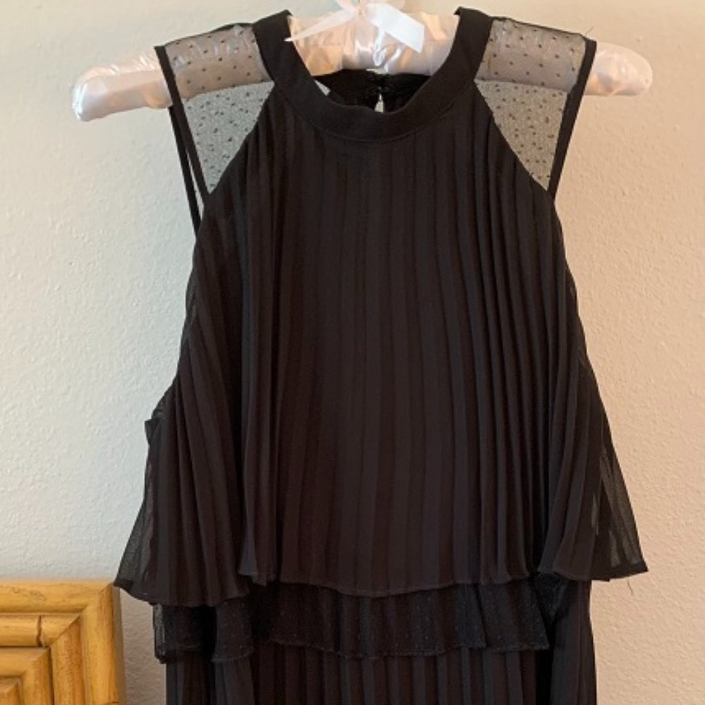 BCBG Women's Sleeveless Tiered Pleated Dress in Black, Size XS - Picture 4 of 9